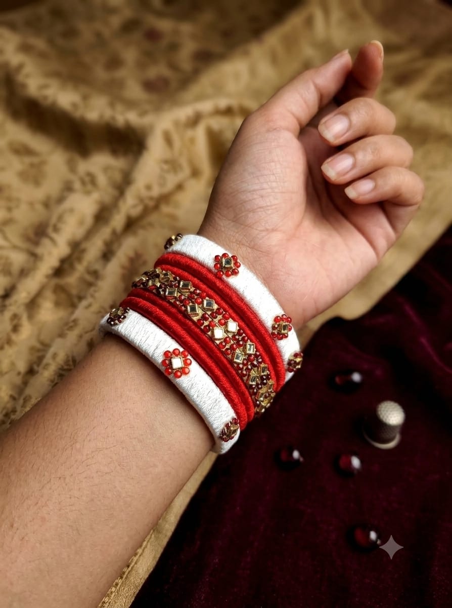 লাল ও সাদা কম্বিনেশনের সিল্ক সুতার চুরি সেট- Red & White Silk Thread Bangle Set - Image 3