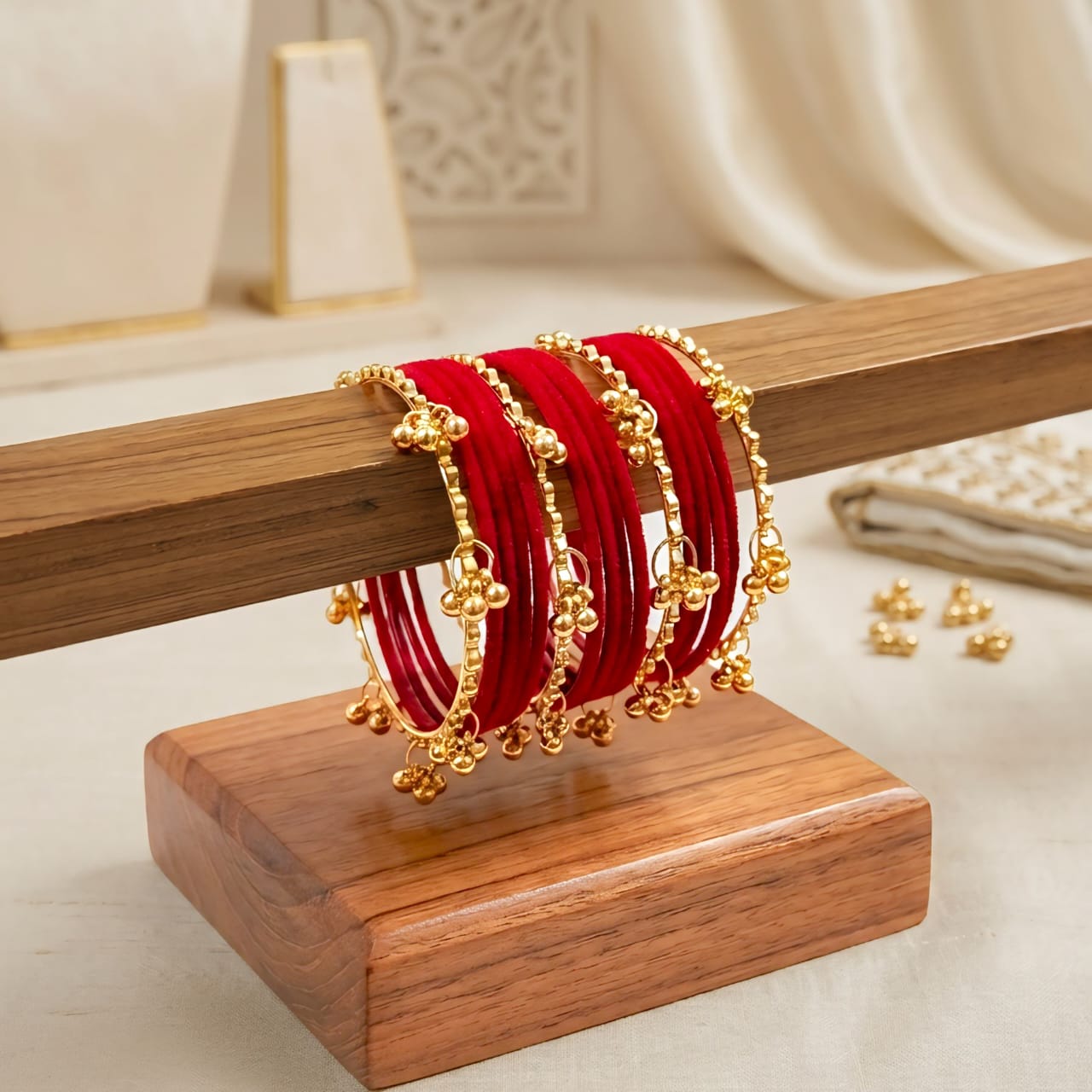 ভেলভেট ও রোজ গোল্ড ঝুমকা চুড়ি সেট -Velvet & Rose Gold Ghungroo Bangle Set - Image 4