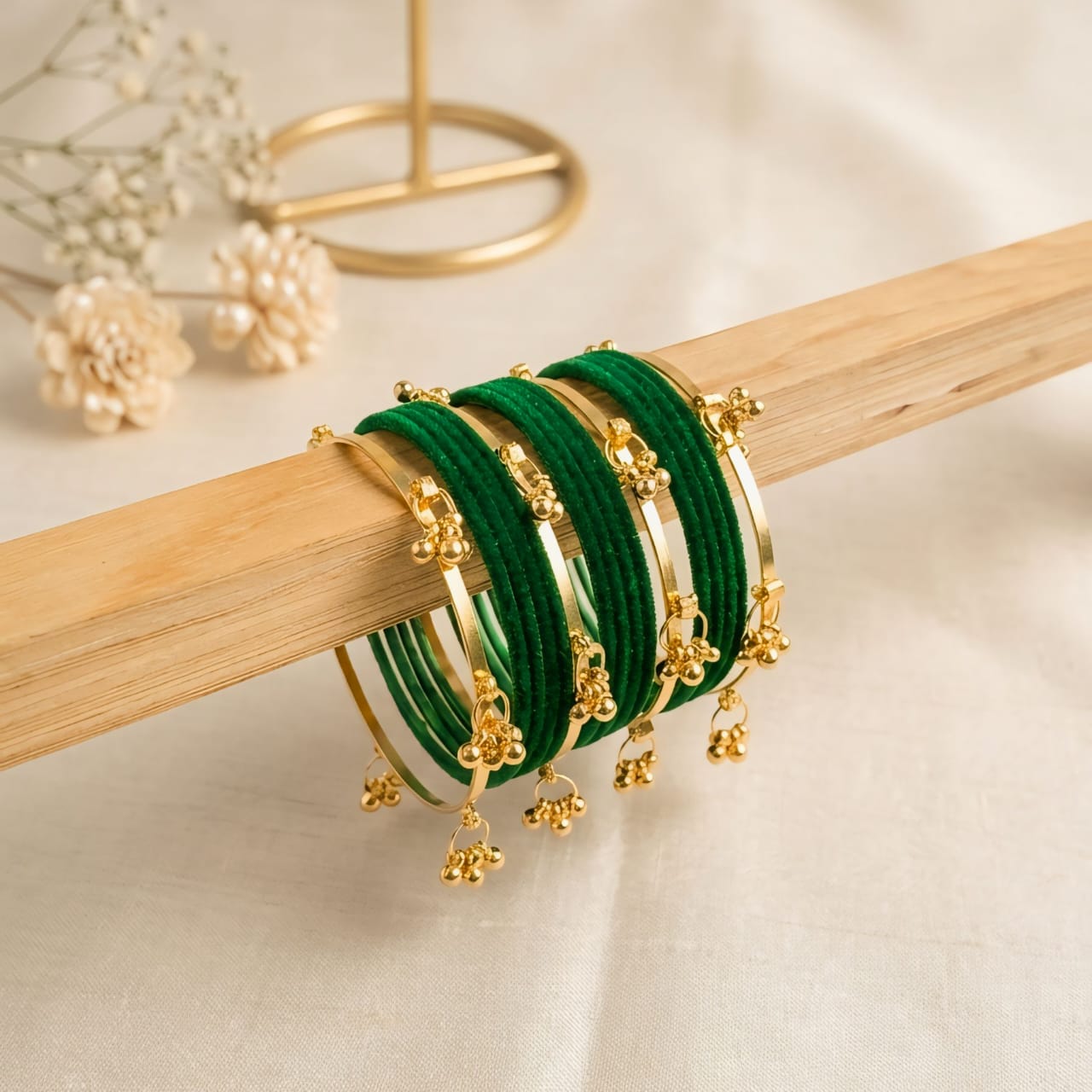 ভেলভেট ও রোজ গোল্ড ঝুমকা চুড়ি সেট -Velvet & Rose Gold Ghungroo Bangle Set - Image 3